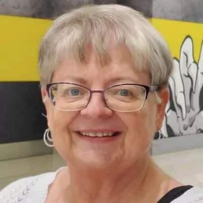 Paula Stuart-Warren, CG, FMGS, FUGA